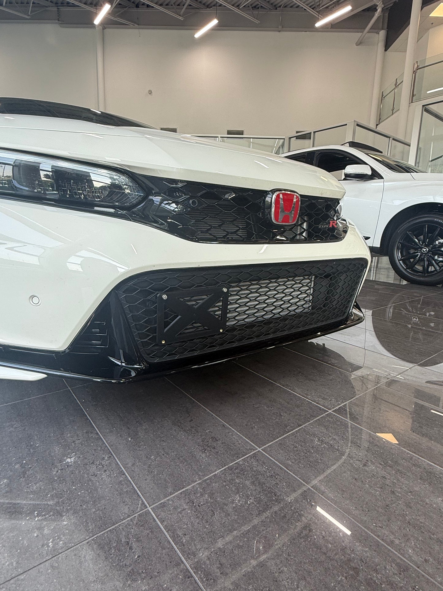 23+ HONDA Civic Type-R FL5 | No-Drill Front Plate Mount